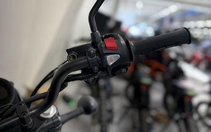 2025 Honda SCL500 - H0252