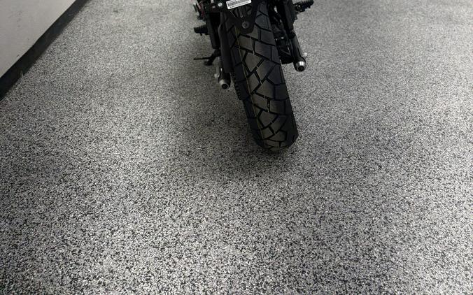 2025 Honda SCL500 - H0252