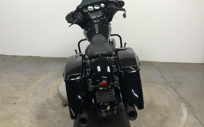 2018 Harley-Davidson® Street Glide Special - FP8237
