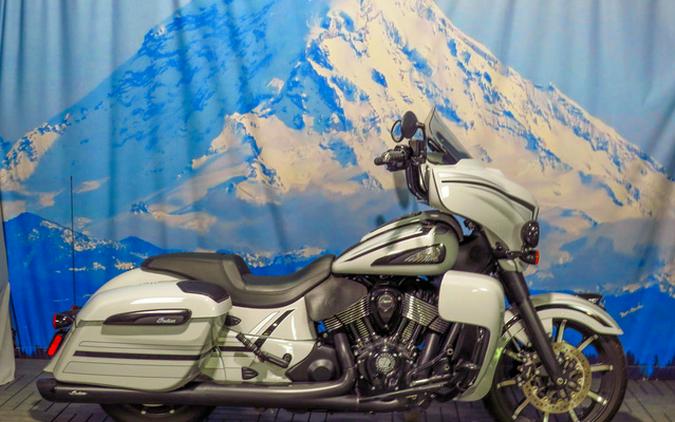 2020 Indian Chieftain Dark Horse Icon Series Ghost Grey w/Gr Dark Horse Titanium Smoke