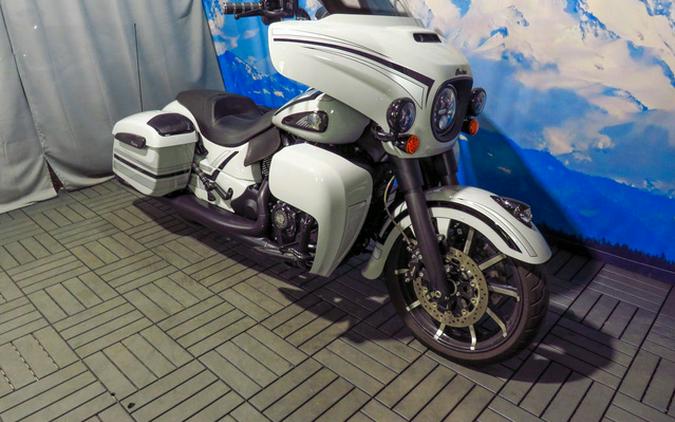 2020 Indian Chieftain Dark Horse Icon Series Ghost Grey w/Gr Dark Horse Titanium Smoke