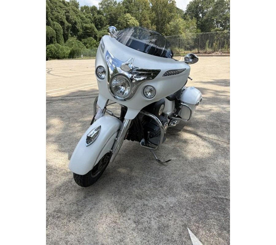 2017 Indian Chieftain White Smoke