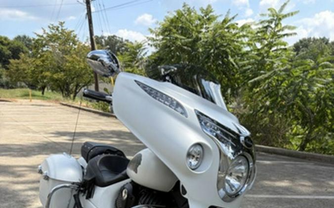 2017 Indian Chieftain White Smoke
