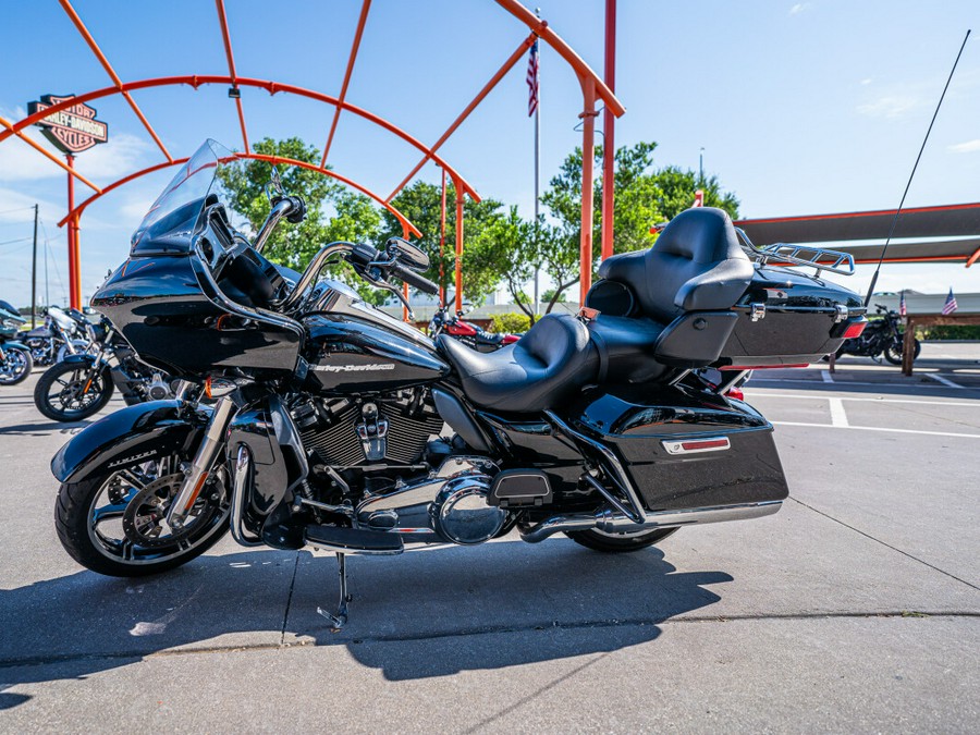 2020 Road Glide Limited FLTRK