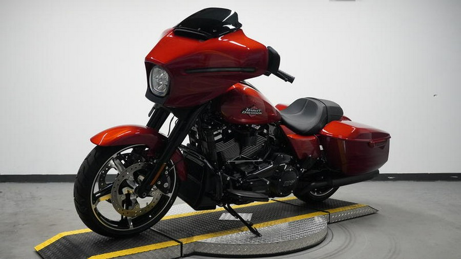 2025 Harley-Davidson® FLHX - Street Glide®