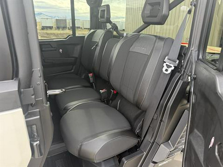 2026 Can-Am Defender MAX Limited HD11