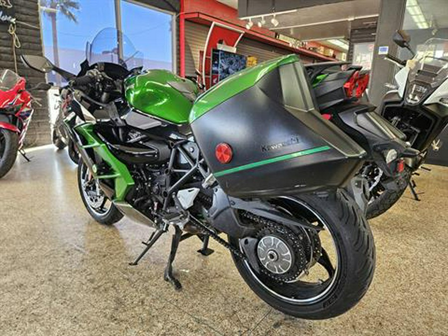 2022 Kawasaki Ninja H2 SX SE