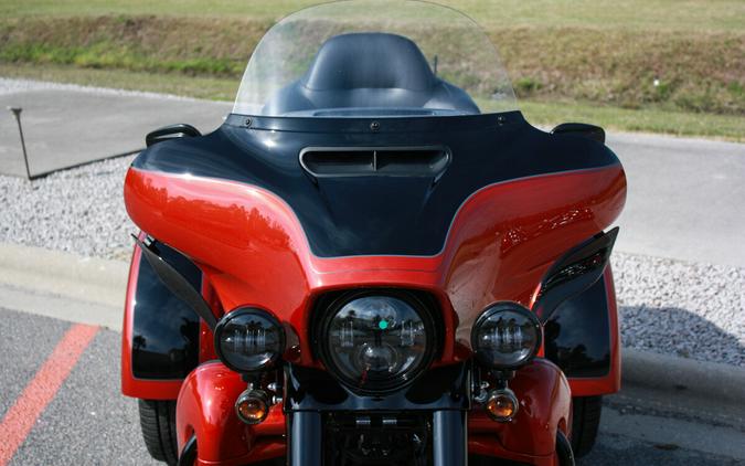 2025 Harley-Davidson® FLHTCUTG Tri Glide® Ultra