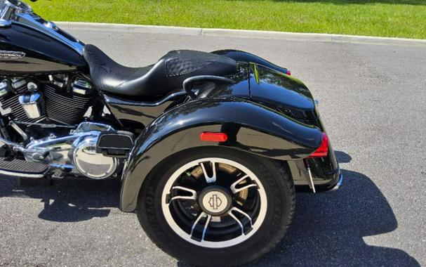 2017 Harley-Davidson Freewheeler