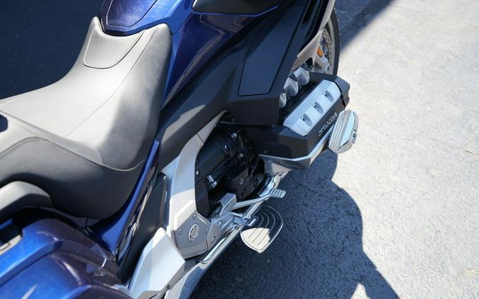 2018 Honda Gold Wing Tour Automatic DCT Pearl Hawkseye Blue