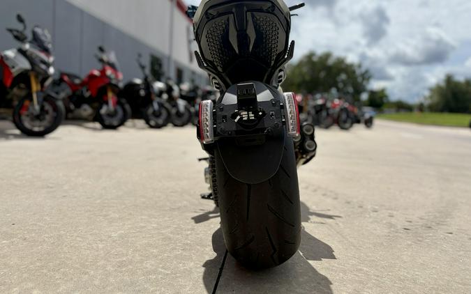2026 Ducati DIAVEL V4 RS