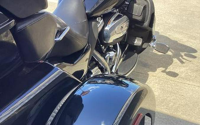 2018 Harley-Davidson® FLHTCUTG - Tri Glide® Ultra