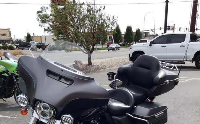 2017 HARLEY-DAVIDSON ELECTRA GLIDE ULTRA LIMITED