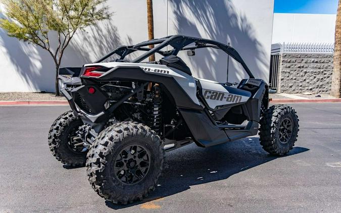 2024 Can-Am® Maverick X3 DS Turbo Catalyst Gray