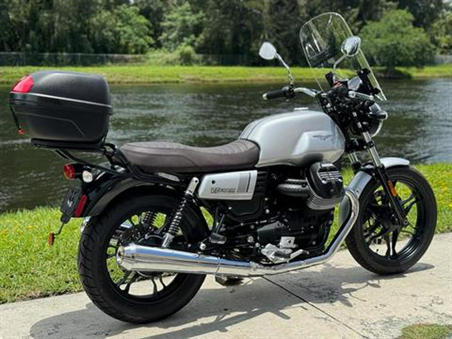 2019 Moto Guzzi V7 III Special