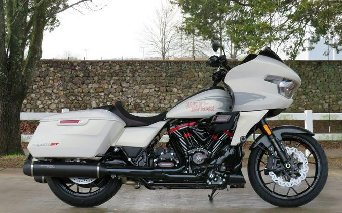 2024 Harley-Davidson® FLTRXSTSE - CVO™ Road Glide® ST