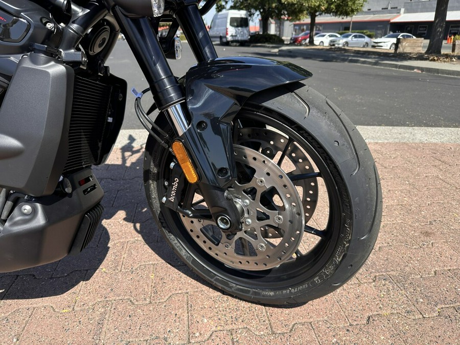 RA1250ST 2025 Pan America® 1250 ST