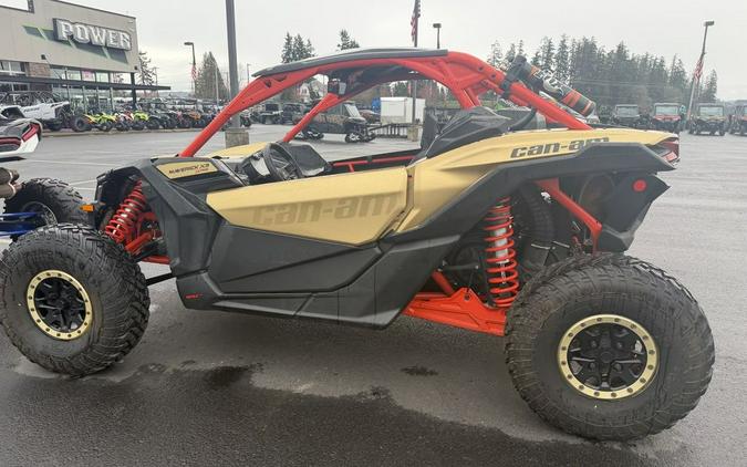 2017 Can-Am® Maverick™ X3 X™ RS Turbo R Gold & Can-Am Red