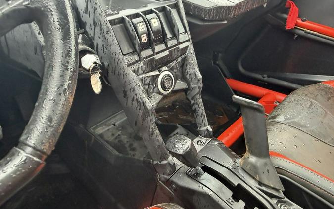 2017 Can-Am® Maverick™ X3 X™ RS Turbo R Gold & Can-Am Red