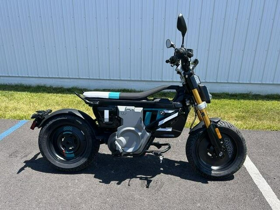 2024 BMW CE 02
