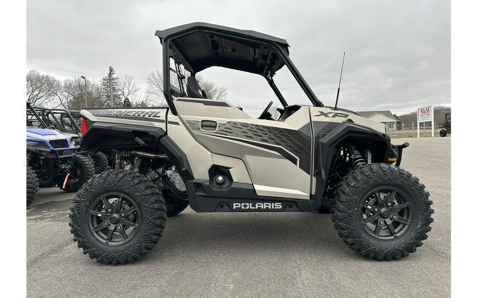 2024 Polaris Industries GENERAL XP 1000 PREMIUM