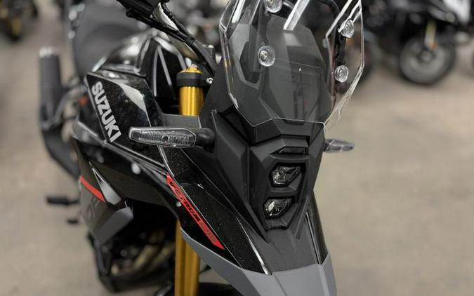 2025 Suzuki V-STROM 800DE