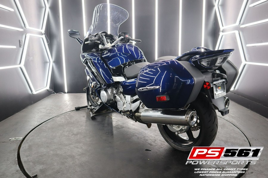 2022 Yamaha Motor Corp., USA FJR1300ES