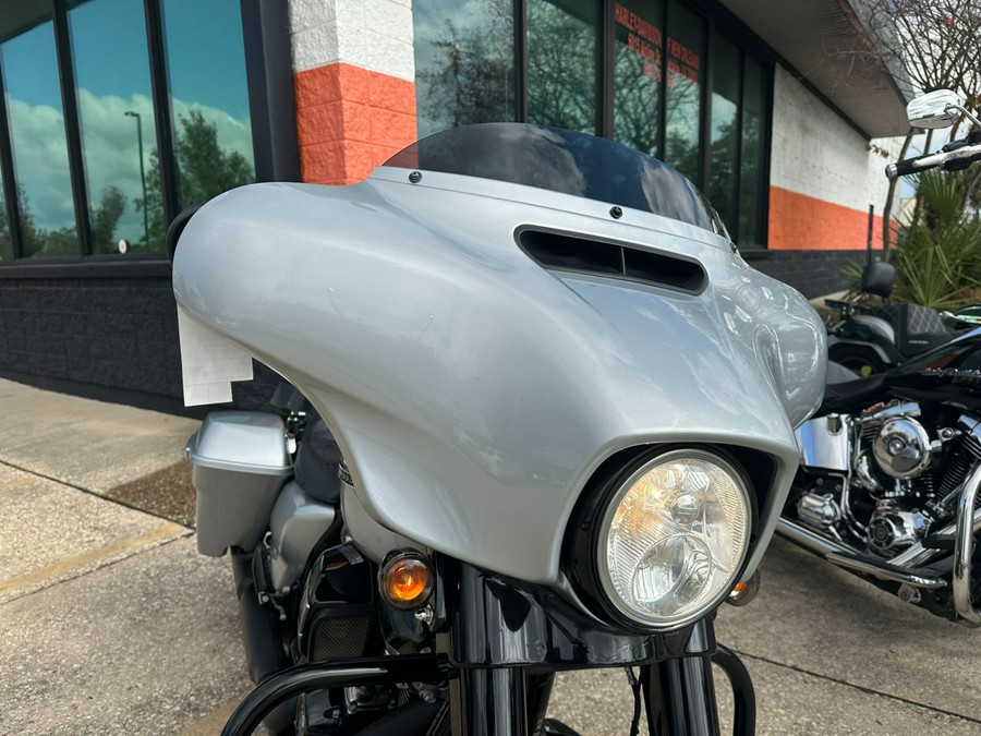 2019 Harley-Davidson Street Glide® Special