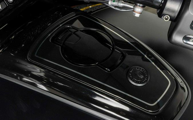 2026 Indian Challenger Dark Horse 112 w/PowerBand Audio Blac