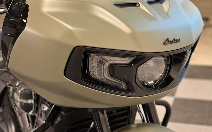 2025 Indian Motorcycle Challenger® Dark Horse® 112