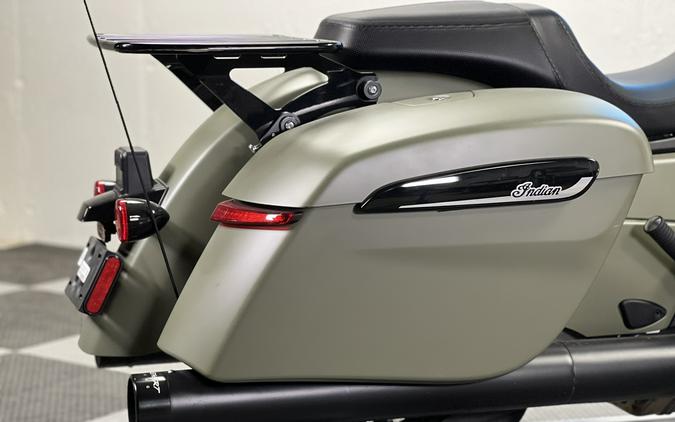 2025 Indian Motorcycle Challenger® Dark Horse® 112