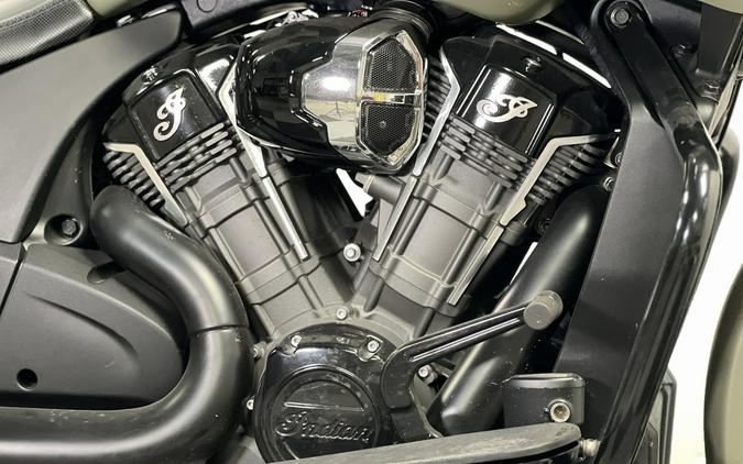2025 Indian Motorcycle Challenger® Dark Horse® 112