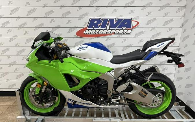 2024 Kawasaki Ninja® ZX™-6R 40th Anniversary Edition ABS