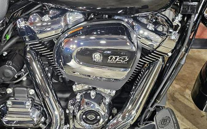 2024 Harley-Davidson Road Glide® 3