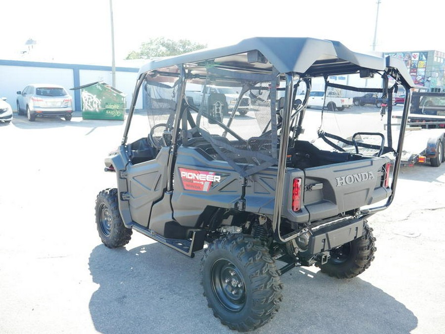 2024 Honda® Pioneer 1000-5