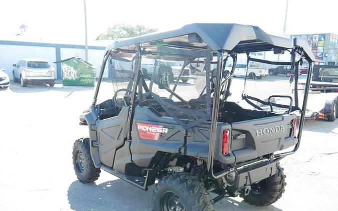 2024 Honda® Pioneer 1000-5