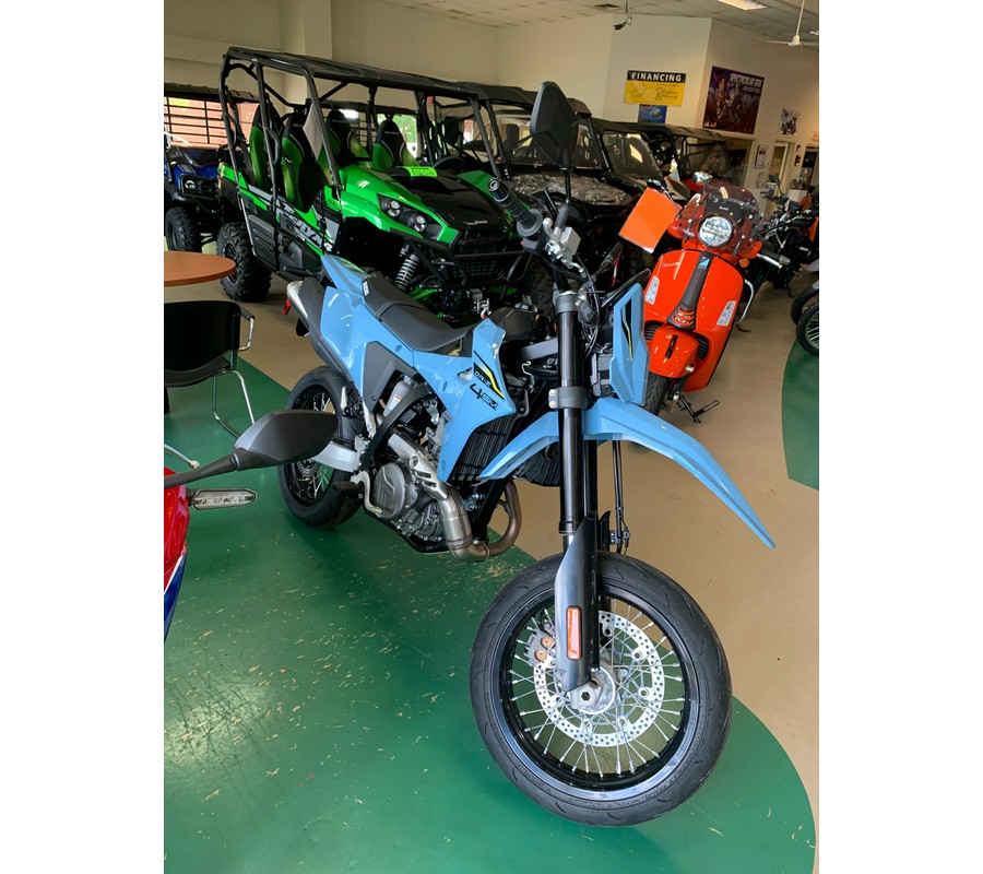 2025 Suzuki DR-Z 400SM