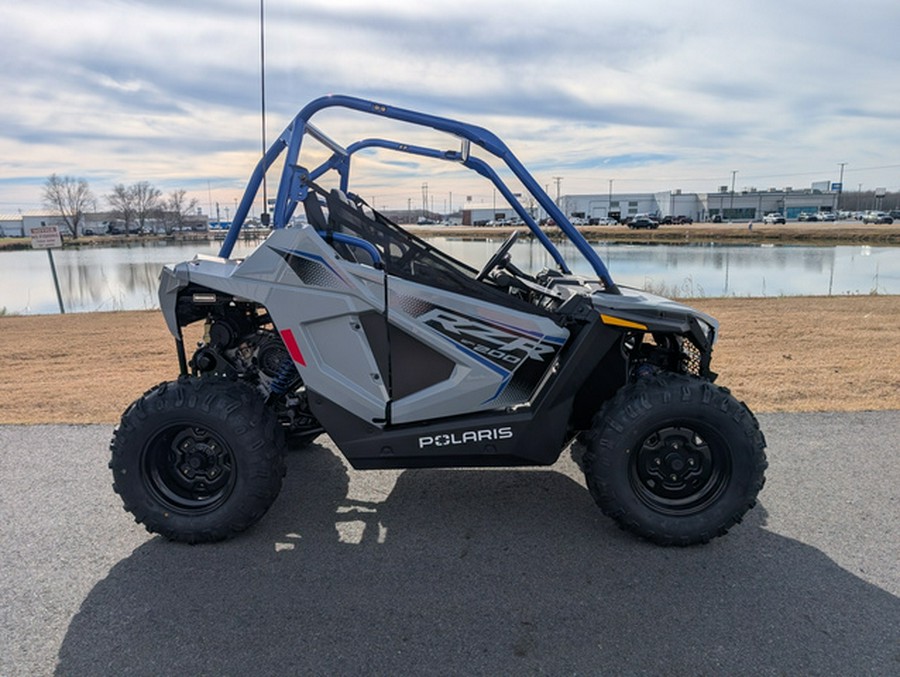 2026 Polaris RZR 200 EFI