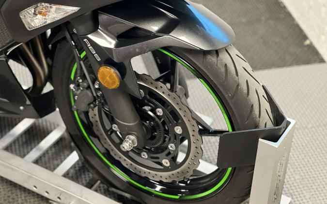 2022 Kawasaki Ninja 400 ABS