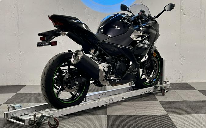 2022 Kawasaki Ninja 400 ABS