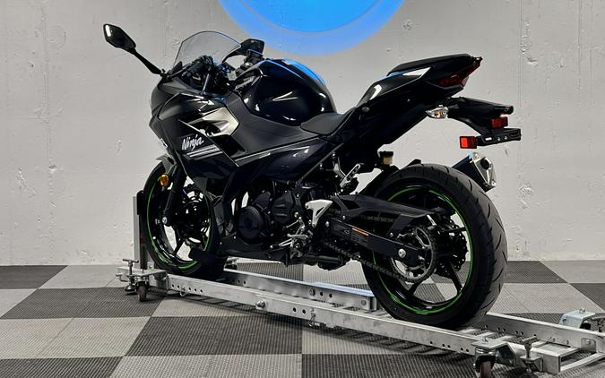 2022 Kawasaki Ninja 400 ABS