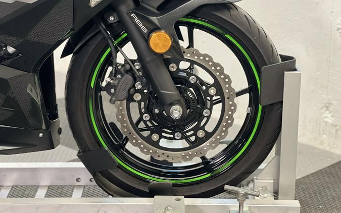 2022 Kawasaki Ninja 400 ABS