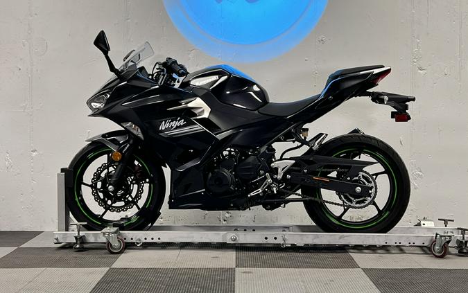 2022 Kawasaki Ninja 400 ABS