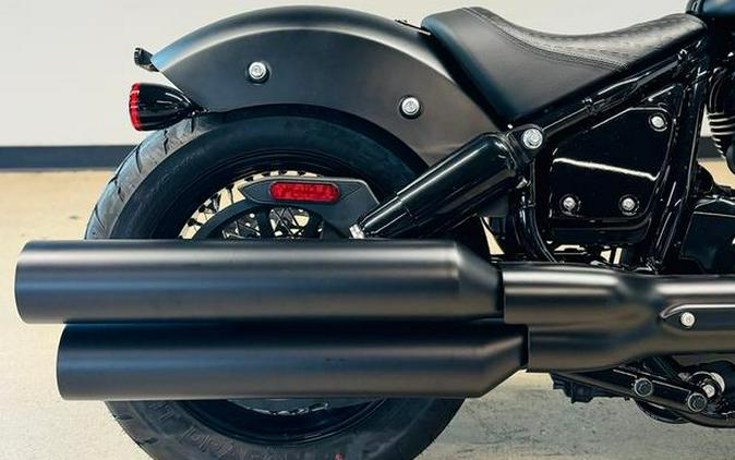 2024 Indian Motorcycle® Chief Bobber Dark Horse® Black Smoke