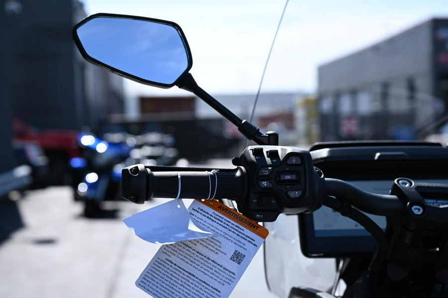 2025 Can-Am® Canyon