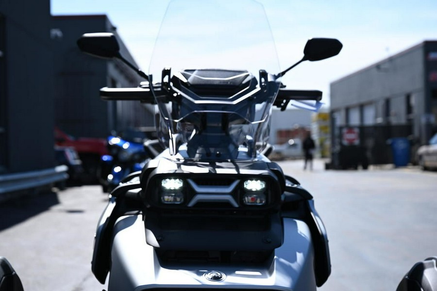 2025 Can-Am® Canyon