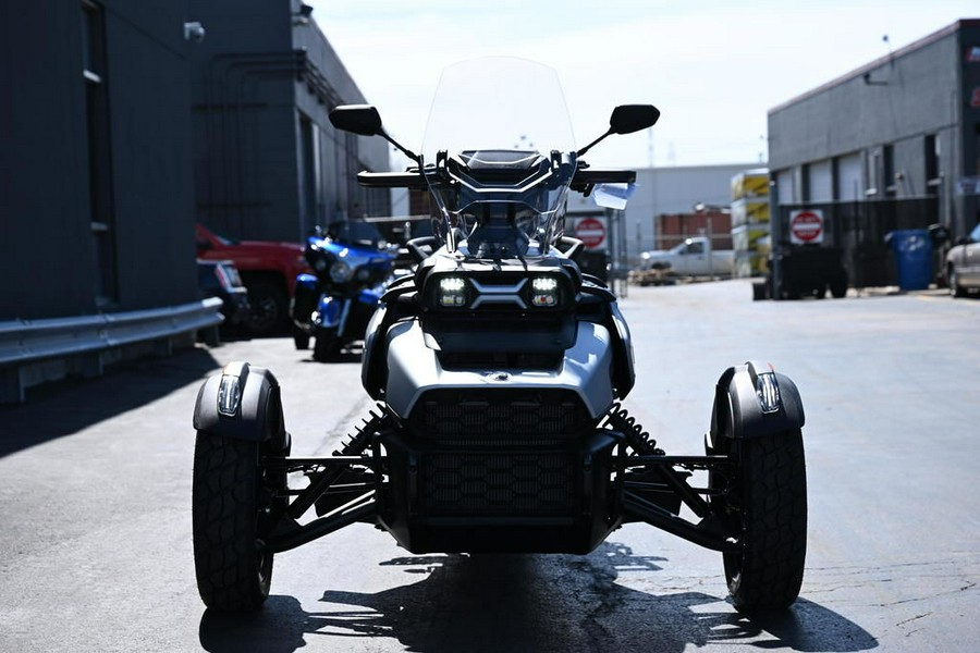 2025 Can-Am® Canyon