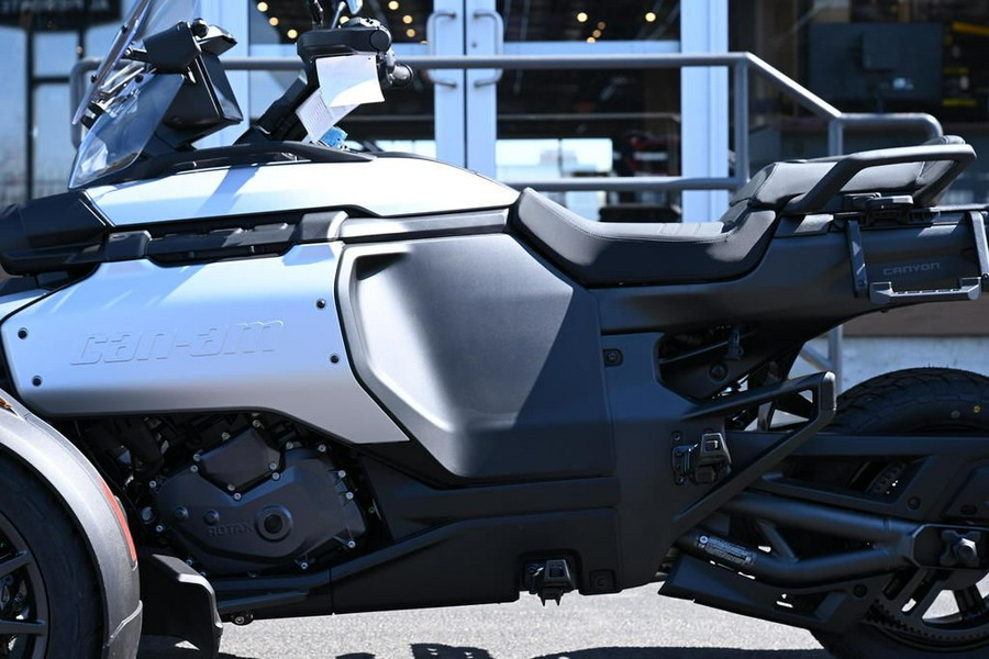 2025 Can-Am® Canyon