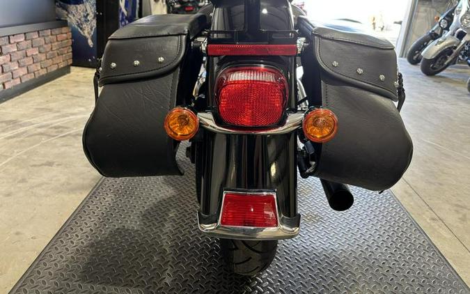 2016 Harley-Davidson® FLSTC - Heritage Softail® Classic