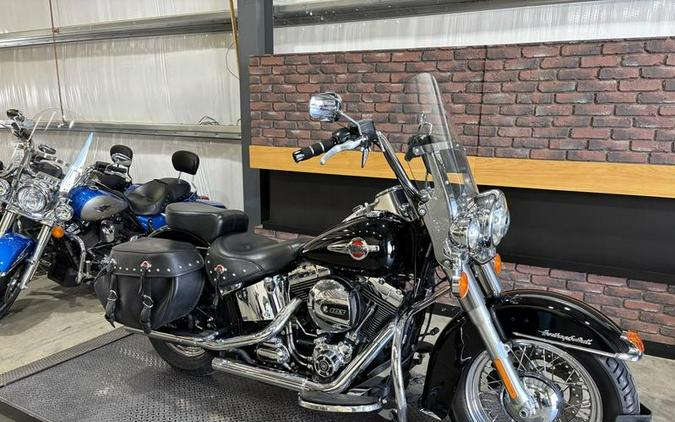 2016 Harley-Davidson® FLSTC - Heritage Softail® Classic